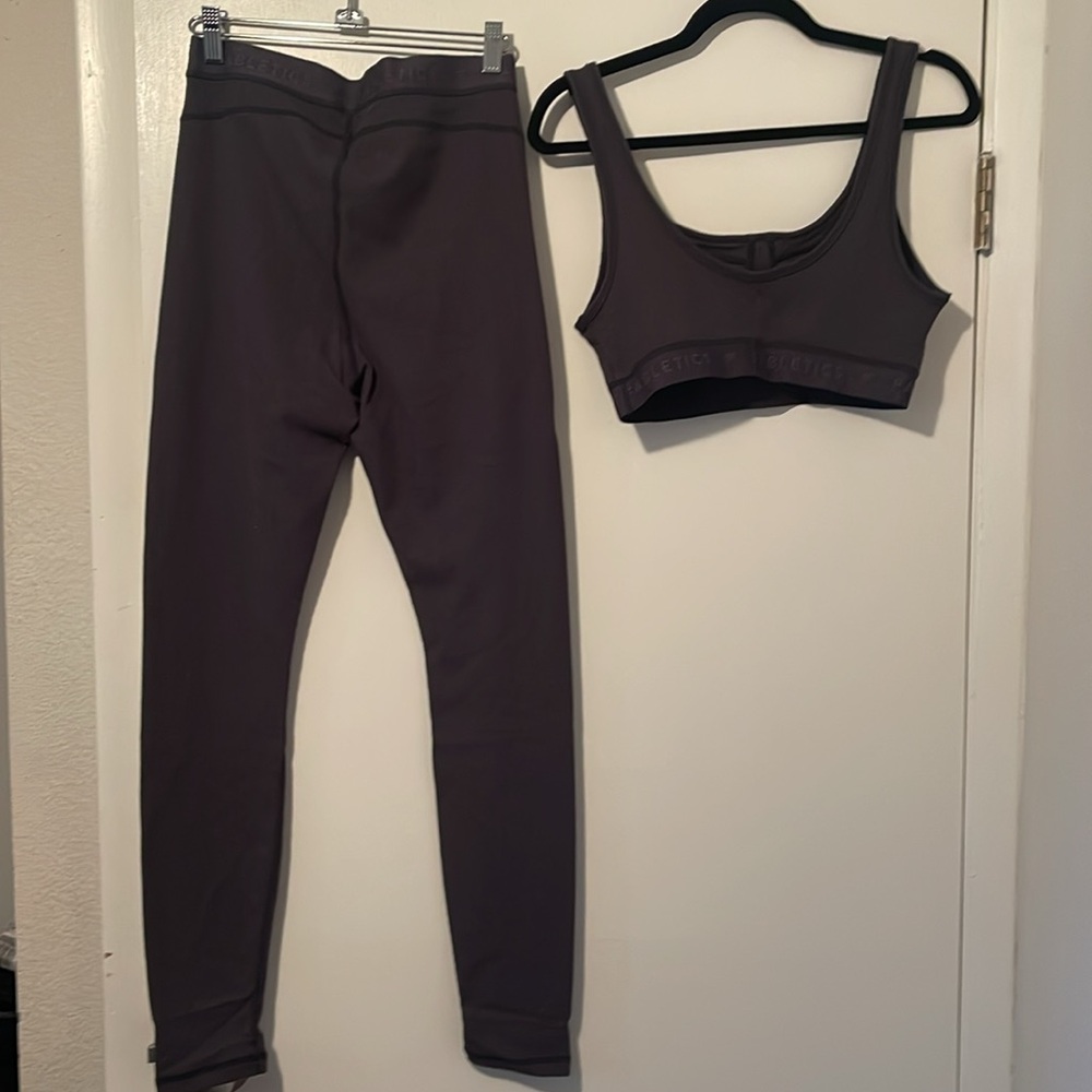 Fabletics Waffle Set - Picture 4 of 5
